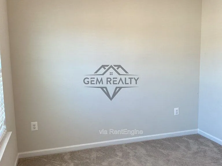 531 View Point Way — Photo 12