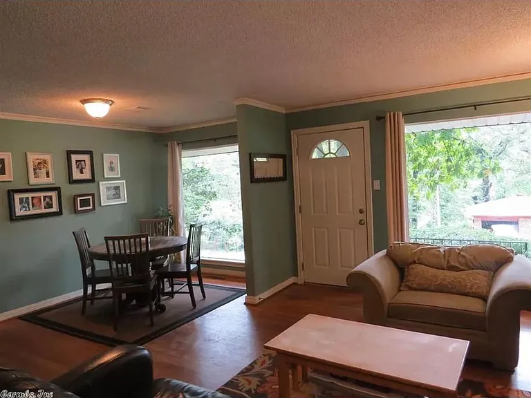 3817 N Cedar St — Photo 4
