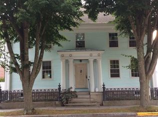 68 Main St, Stonington, CT 06378