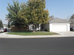 703 Applegate Ave, Clovis, CA