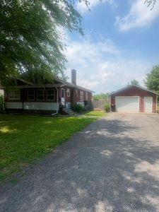 218 Wilcox St, Zeigler, IL, 62999
