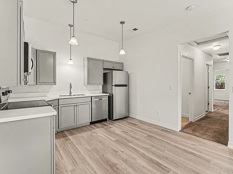 1201-1205 Raven Pl — Photo 9