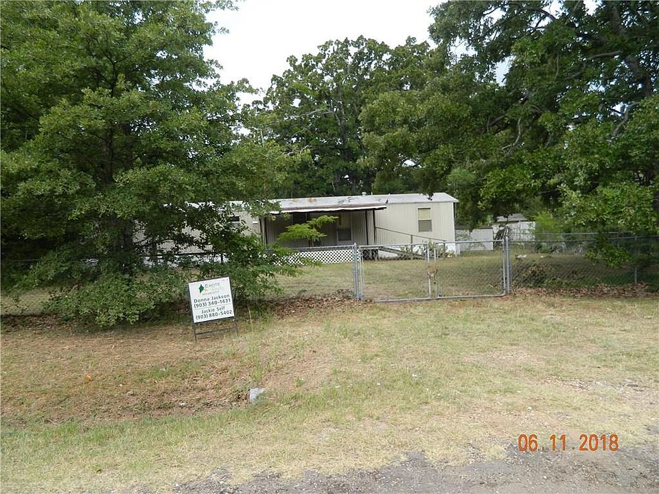 1st image of 105 Lake Creek Dr