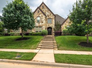 809 Boulder Dr, Southlake, TX 76092