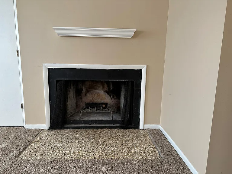 460 Lenney Dr #1 — Photo 7
