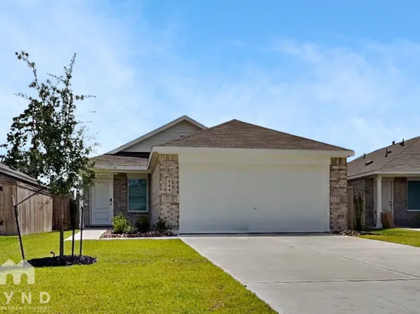 944 Capracotta Dr, Huffman, TX 77336
