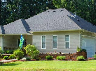 2111 Fall Valley Ln, Maple Falls, WA 98266