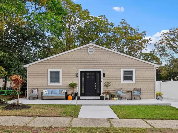 746 4th St, Somers Point, NJ 08244