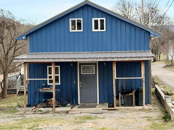 121 Cinder Aly, Newport, TN 37821