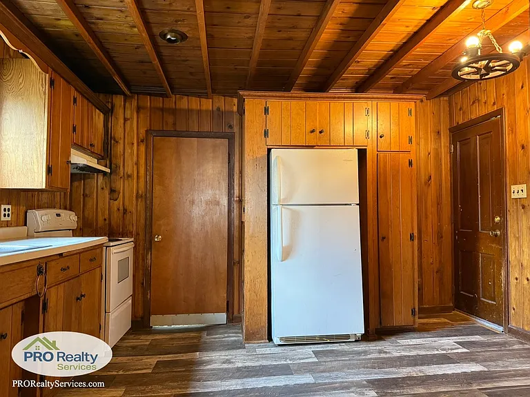 3201 Harriet Ave — Photo 6