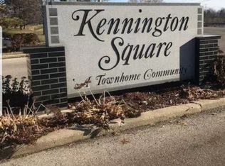 810 Kenneth Cir, Elgin, IL 60120