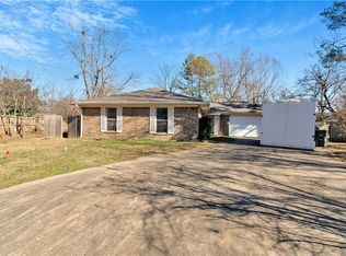 1812 E Furman St, Fayetteville, AR 72703
