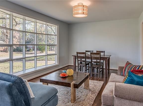 5th image of 513 Dunailie Dr