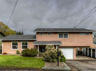 2065 Crozer St NW, Salem, OR 97304