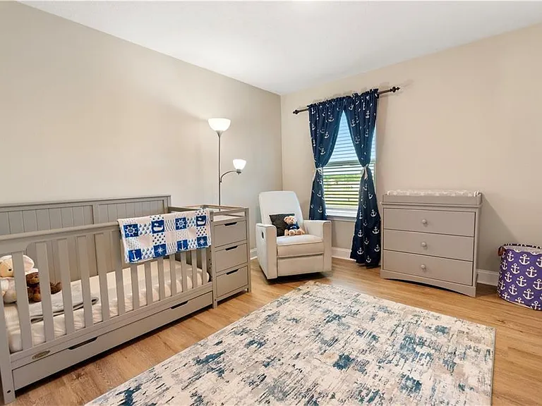 8120 Fairview Ct — Photo 11