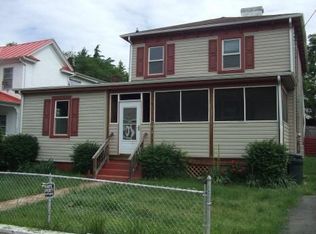 917 Anderson St, Charlottesville, VA 22903