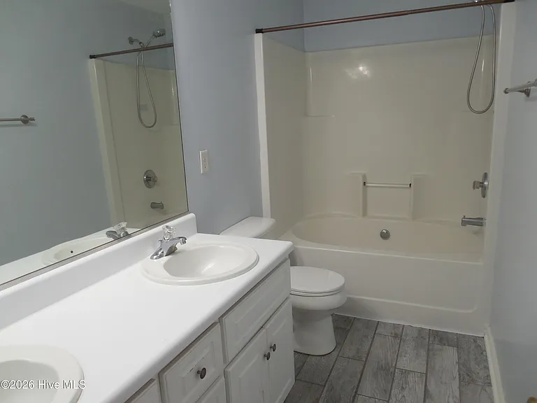 420 Northrop Pl — Photo 6
