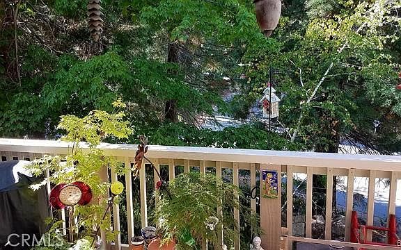 3rd image of 206 Coolcreek Ln