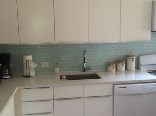 2320 N Campbell Ave #1, Chicago, IL 60647