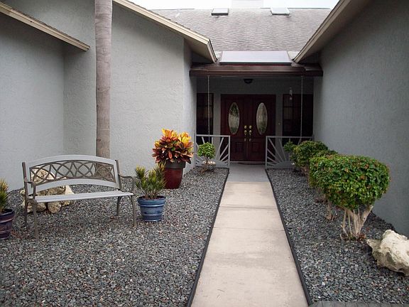 2nd image of 1002 SE 21st Ave