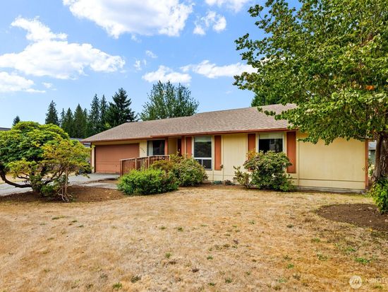 6806 22nd Drive NE, Marysville, WA 98271