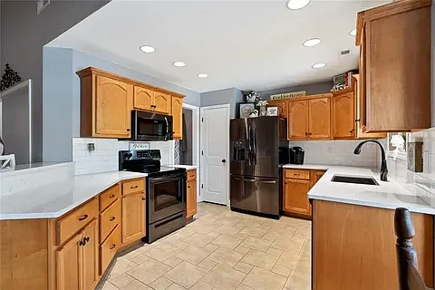 91 Round Rock Cir NE — Photo 8