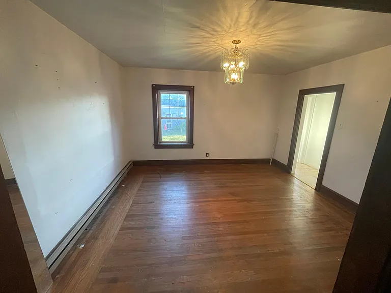 1269 Pocono Blvd — Photo 9