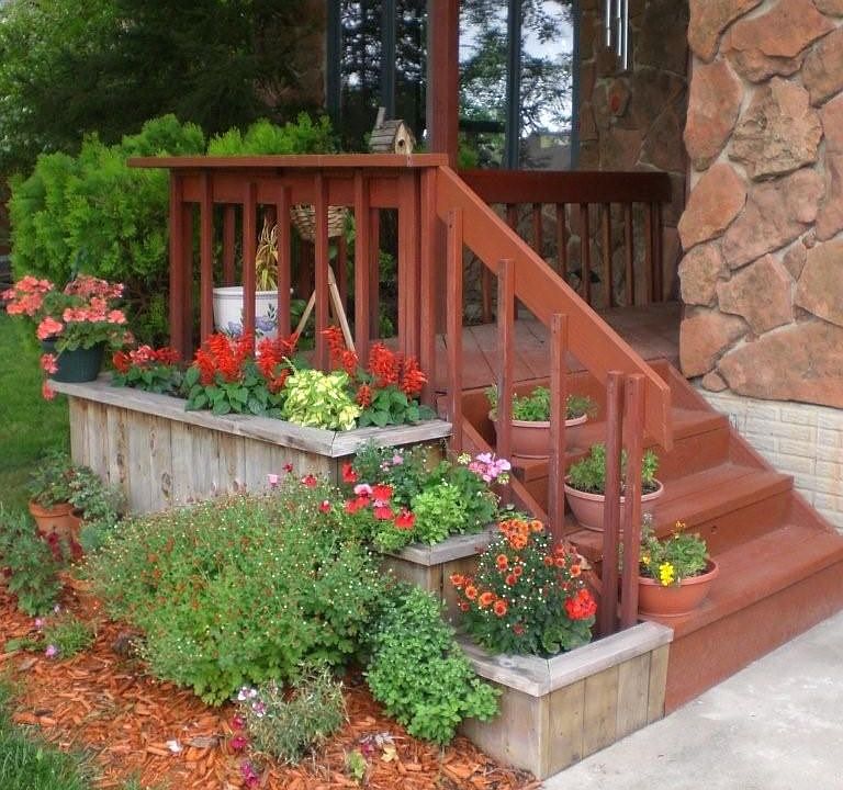 Front steps, flowers