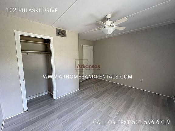 5th image of 102 Pulaski Dr