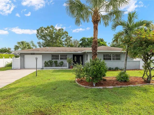 575 Peck AVE, FORT MYERS, FL 33919