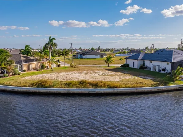 3801 NW 19th St, Cape Coral, FL 33993