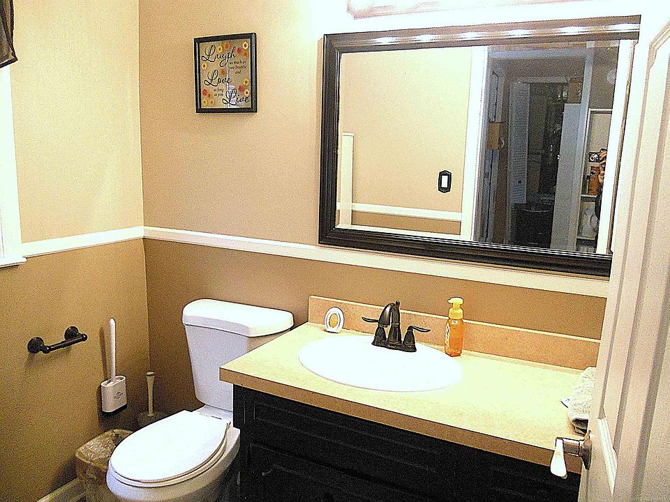 15232 Melrose St, photo 30
