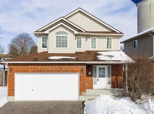 256 Charlotta St, Wilmot, ON N3A 4M8