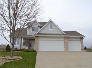 5913 Spring View Ct NE, Cedar Rapids, IA 52411