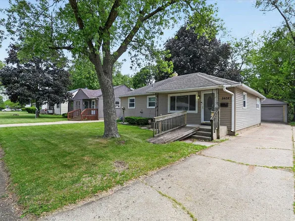 2404 Paradise Blvd, Rockford, IL 61103