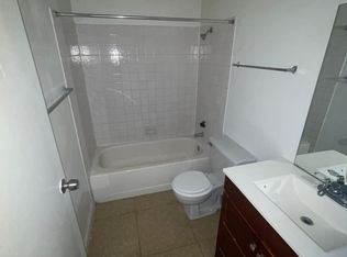 4581 Carriage Park Dr UNIT B, Las Vegas, NV 89121