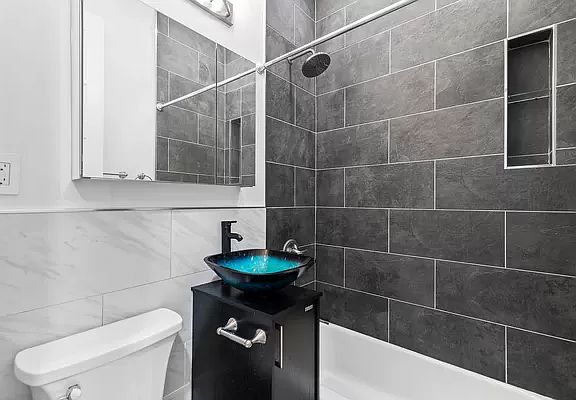 4th image of 421 W 57th St APT 2F