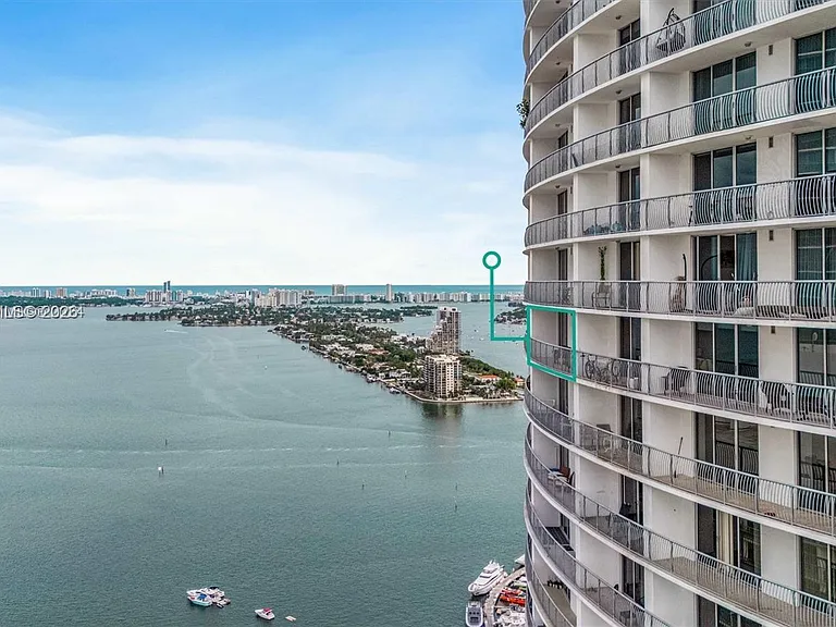 1750 N Bayshore Dr #3605 — Photo 15