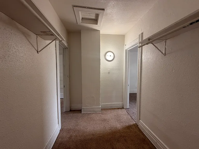 1821 Ridgewood Ave — Photo 20
