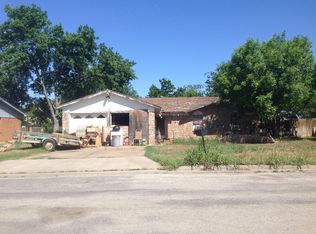 1903 SE 12th St, Mineral Wells, TX 76067