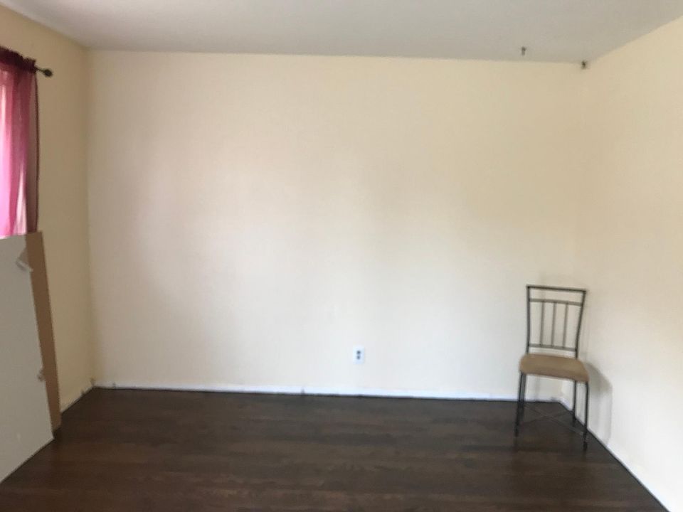 1st image of 7724 Ellington Dr