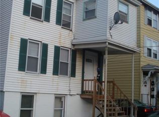 35 Conklin St, Poughkeepsie, NY 12601