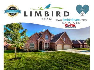 707 SW Sterling Pl, Bentonville, AR 72712