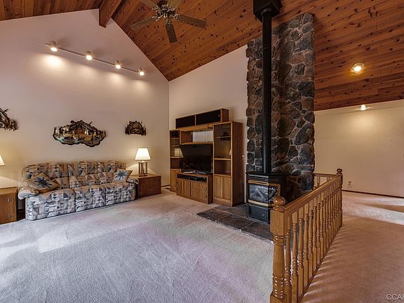 5th image of 815 Buckthorn Dr