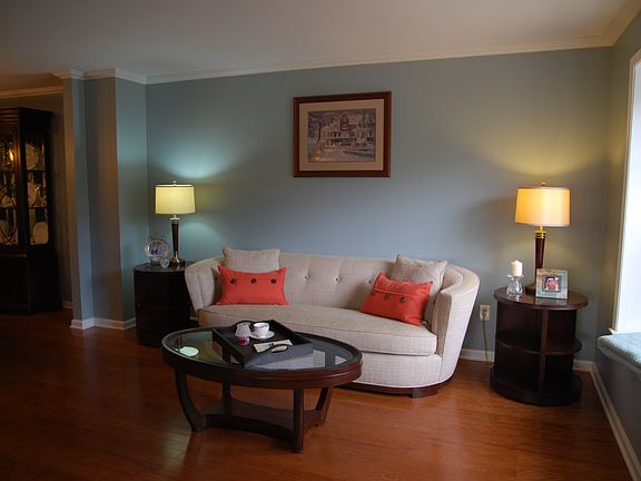 4th image of 804 Cherry Wood Ct