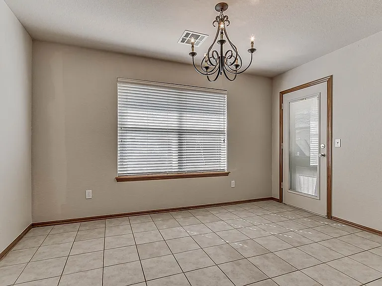 2224 NW 157th Ter — Photo 23