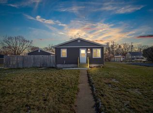 1023 Ansborough Ave, Waterloo, IA 50701