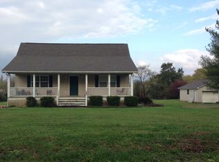 104 Old Lafayette Rd, Chickamauga, GA 30707