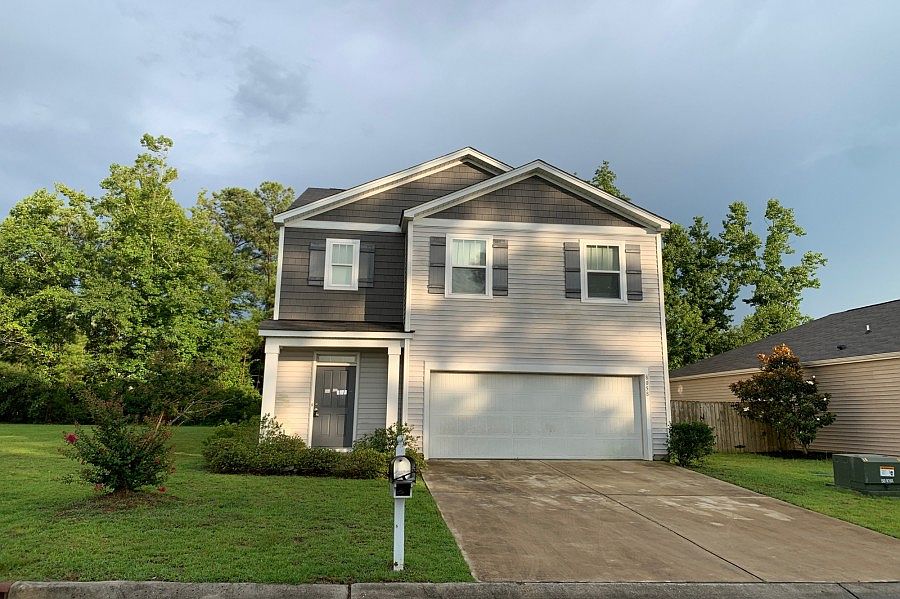 1st image of 8058 W Highcroft Dr NE