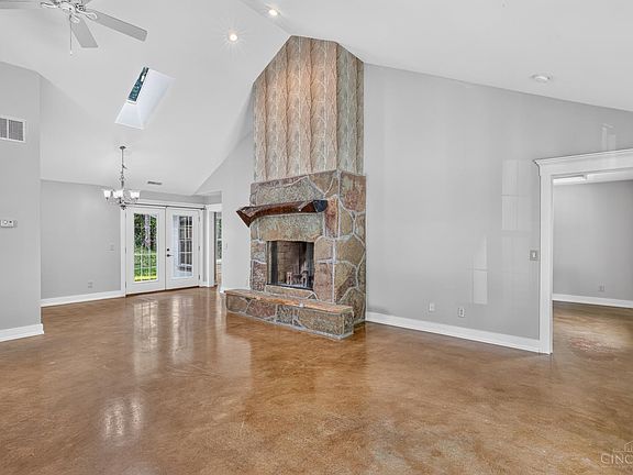 4th image of 1843 Adams Rd